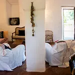 Σπίτι διακοπών Entire Village 7br 15 Guests *