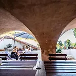 Entire Village 7br 15 Guests Σπίτι διακοπών Ollioules