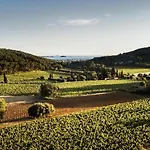 Σπίτι διακοπών Entire Village 7br 15 Guests Ollioules