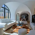 Σπίτι διακοπών Entire Village 7br 15 Guests Ollioules