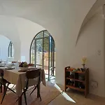 Entire Village 7br 15 Guests *