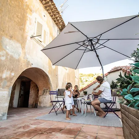 Entire Village Home 7Br 15 Guests Beach