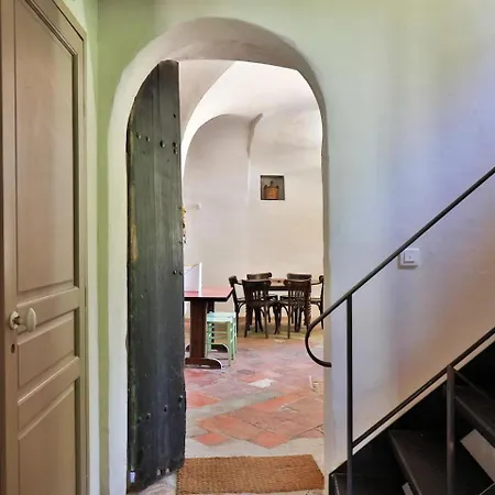 Σπίτι διακοπών Entire Village 7br 15 Guests