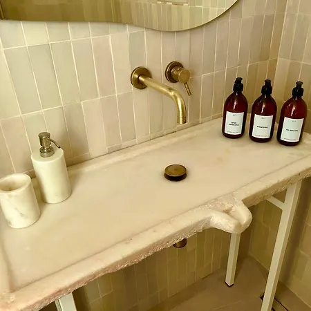 بيت للعطل Entire Village 7br 15 Guests *