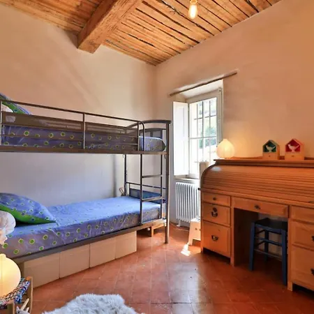 度假居 Entire Village 7br 13 Guests 奥利奥斯