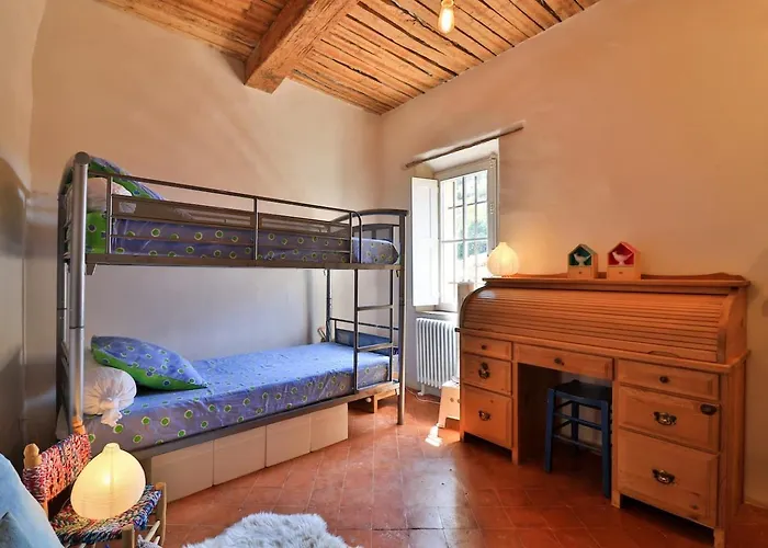 بيت للعطل Entire Village 7br 15 Guests