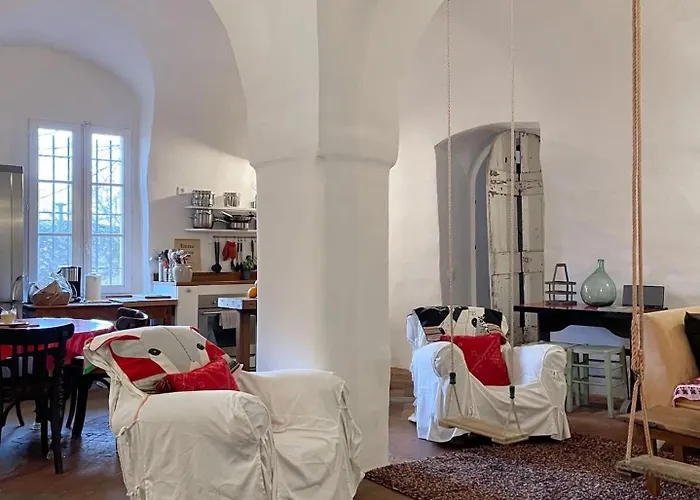 Entire Village 7br 15 Guests بيت للعطل *