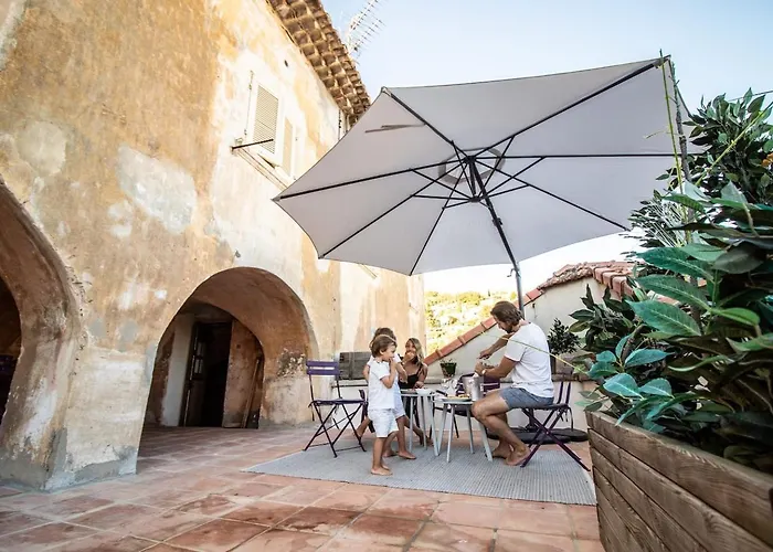 بيت للعطل Entire Village 7br 15 Guests أوليوليه